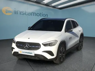 Gebraucht Mercedes GLA220 190 PS (139 kW) 2025 Weiß SUV
