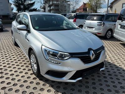 Second-hand Renault Mégane GrandTour 101 CP (74 kW) 2017 Argintiu Break