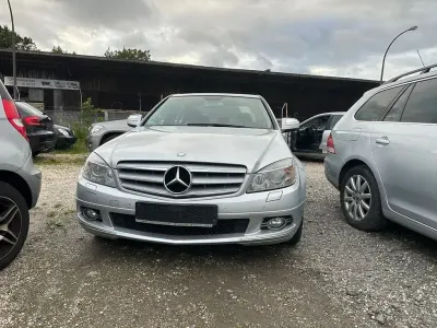 Gebraucht Mercedes C180 156 PS (114 kW) 2008 Silber Limousine
