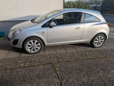 Silber Gebraucht 2013 Opel Corsa Active Kleinwagen | 4.200 € (Guter Preis)