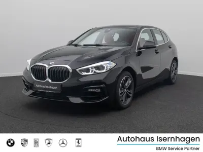 Gebraucht BMW 120 Sport Line 178 PS (130 kW) 2023 Saphirschwarz475 Kleinwagen