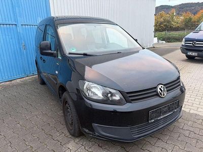 Schwarz Gebraucht 2015 VW Caddy Comfortline Van / Kleinbus | 6.600 € (Fairer Preis)
