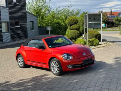 Occasion VW Beetle Cabriolet CLUB 105 ch (77 kW) 2015 Rouge Cabriolet
