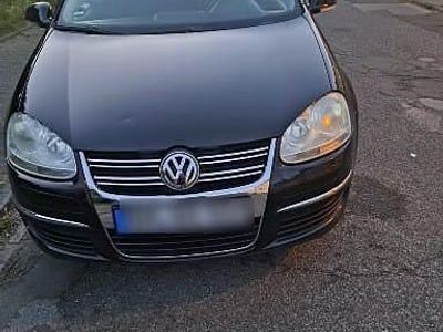 Gebraucht VW Jetta 102 PS (75 kW) 2005 Schwarz Limousine