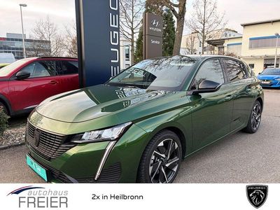 Grün Gebraucht 2023 Peugeot 308 Allure Limousine | 23.990 € (Etwas zu teuer)
