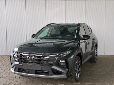 Neu Hyundai Tucson 160 PS (117 kW) 2026 Grün (cypress green) SUV