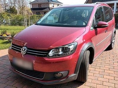 Usado VW Touran Cross 177 HP (130 kW) 2014 Vermelho Monovolume
