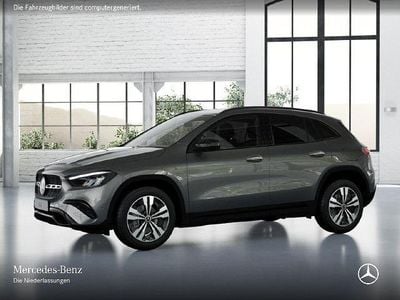 Gebraucht Mercedes GLA180 Progressive 136 PS (100 kW) 2025 Grau SUV