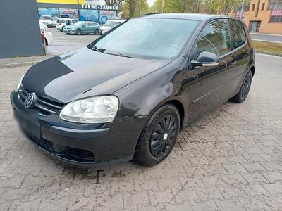 Gebraucht VW Golf V 75 PS (55 kW) 2005 Schwarz Kleinwagen