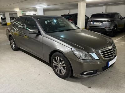 Mercedes E220