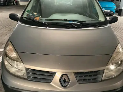 Gebraucht Renault Scenic E-Tech 113 PS (83 kW) 2004 Grau Limousine