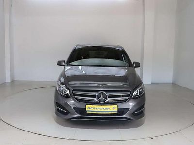 Gebraucht Mercedes B180 109 PS (80 kW) 2018 Grau Van / Kleinbus