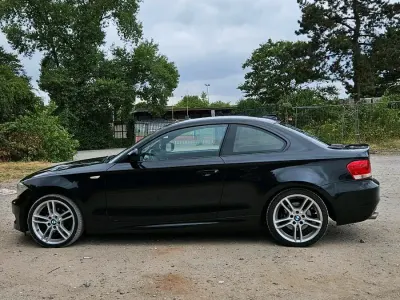 Gebraucht BMW 118 Coupé M Sport 143 PS (105 kW) 2011 Schwarz Coupé