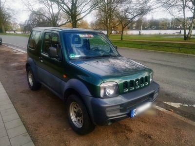 gebraucht Suzuki Jimny Grün, Euro5, TÜV Neu ohne Mängel