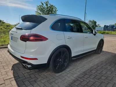 Gebraucht Porsche Cayenne S Chrono 420 PS (308 kW) 2014 Weiß SUV