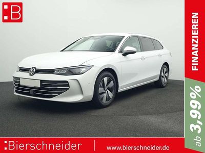 Gebraucht VW Passat 150 PS (110 kW) 2024 Oryxweiß (metallic) Kombi