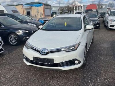 Gebraucht Toyota Auris Touring Sports Executive 99 PS (72 kW) 2016 Weiß Kombi