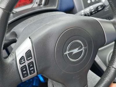 Blau Gebraucht 2009 Opel Agila Edition Kombi | 4.500 € (Fairer Preis)