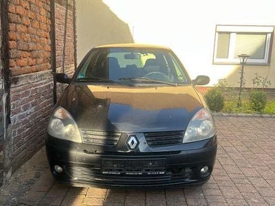 Renault Clio II