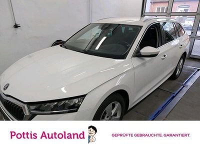 Gebraucht Skoda Octavia Style 116 PS (85 kW) 2023 Weiss Kombi