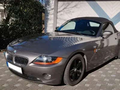 Gebraucht BMW Z4 Sport Line 192 PS (141 kW) 2004 Grau Cabrio