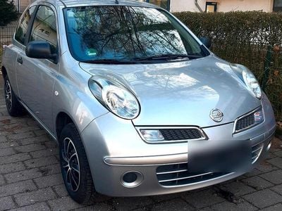 Gebraucht Nissan Micra 65 PS (47 kW) 2010 Silber Kleinwagen