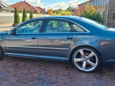 Gebraucht Audi A8 349 PS (256 kW) 2007 Blau Limousine