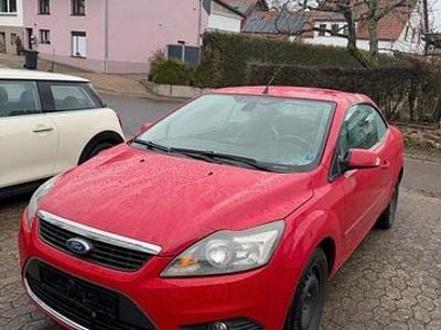 Rot Gebraucht 2008 Ford Focus Cabriolet Cabrio | 3.500 € (Guter Preis)