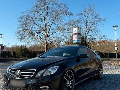 Usata Mercedes E500 388 CV (285 kW) 2009 Nero Coupé