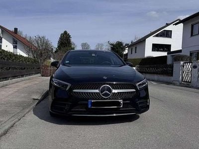 Gebraucht Mercedes A200 Business 163 PS (119 kW) 2022 Schwarz Limousine