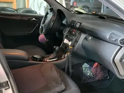 Gebraucht Mercedes C220 143 PS (105 kW) 2001 Silber Kombi