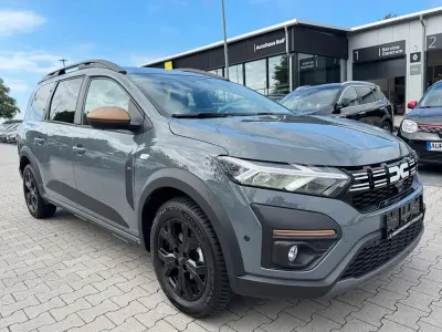 Gebraucht Dacia Jogger Extreme 110 PS (80 kW) 2024 Grau Van / Kleinbus