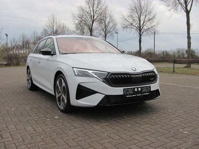 Second-hand Skoda Octavia RS 265 CP (194 kW) 2025 Andere Berlinǎ