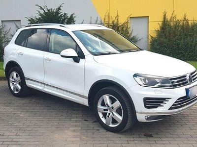 Gebraucht VW Touareg Edition 262 PS (192 kW) 2017 Weiß SUV