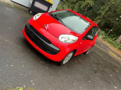 Gebraucht Citroën C1 Style 68 PS (50 kW) 2007 Rot Kleinwagen