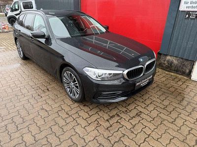 Gebraucht BMW 520 Shadowline 190 PS (139 kW) 2019 Schwarz Kombi