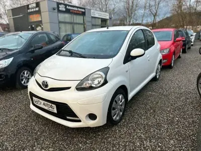 Brugt Toyota Aygo Cool 68 HK (50 kW) 2013 Hvid Hatchback