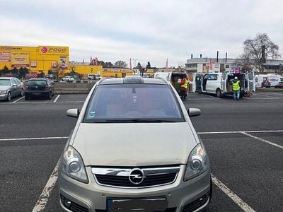 Gebraucht Opel Zafira 140 PS (102 kW) 2007 Grau Van / Kleinbus