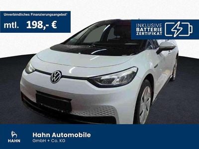 Gebraucht VW ID.3 Pro 106 kW (145 PS) 2022 Gletscherweiß metallic Kleinwagen