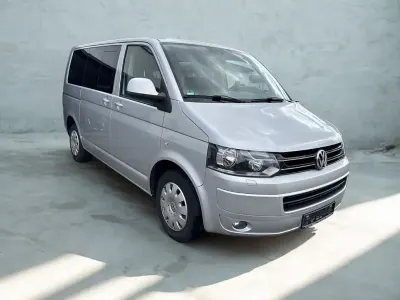 Używany VW Caravelle 140 KM (102 kW) 2010 Srebrny Van