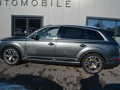 Second-hand Audi SQ7 Sport 435 CP (319 kW) 2017 Gri SUV