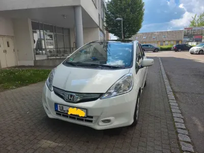 Käytetty Honda Jazz Exclusive 98 HP (72 kW) 2012 Valkoinen Viistoperä