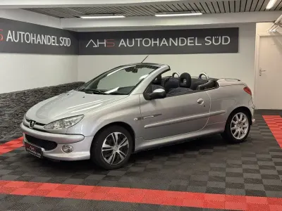 Gebraucht Peugeot 206 CC Quiksilver 109 PS (80 kW) 2005 Silber Cabrio