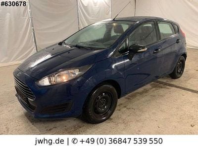Gebraucht Ford Fiesta Ambiente 60 PS (44 kW) 2015 Blau Limousine