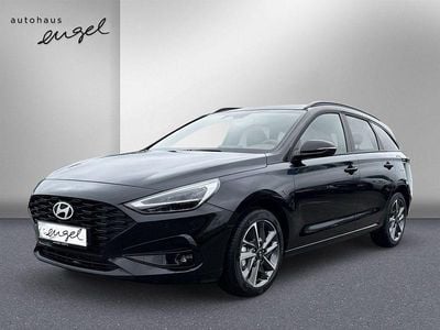 Schwarz Neu 2025 Hyundai i30 Advantage Kombi | 23.979 € (Etwas zu teuer)