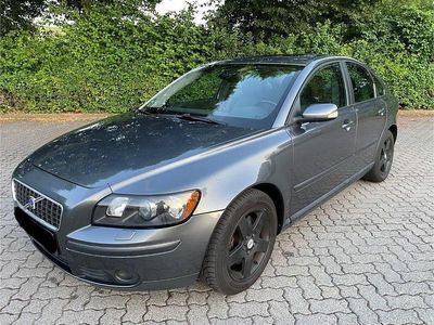 Volvo S40