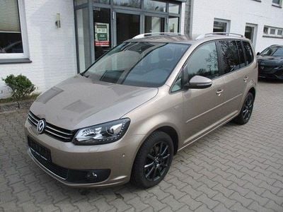 Gebraucht VW Touran Life 140 PS (102 kW) 2013 Beige Van / Kleinbus