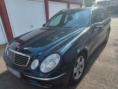 Mercedes E220