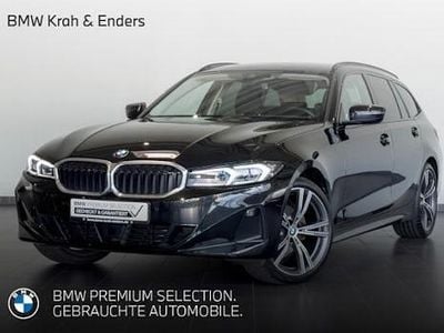 Schwarz Gebraucht 2023 BMW 320 Comfort Edition Kombi | 33.990 € (Superpreis)