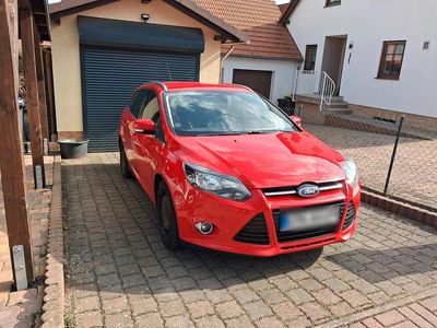 Gebraucht Ford Focus 140 PS (102 kW) 2014 Kombi